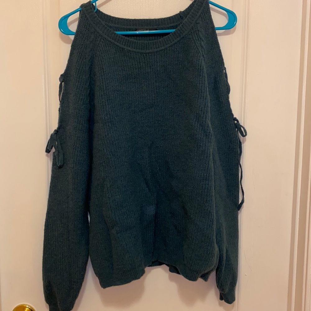 Shein curve sweater